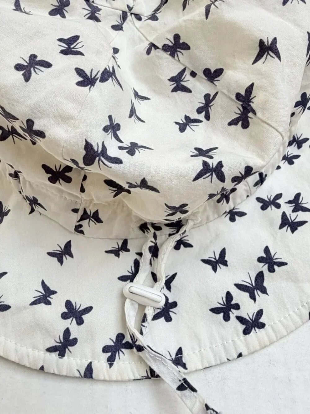 Ami & Li White Butterfly Cotton Sun Hat Wide Brim Adjustable Kids Medium Travel